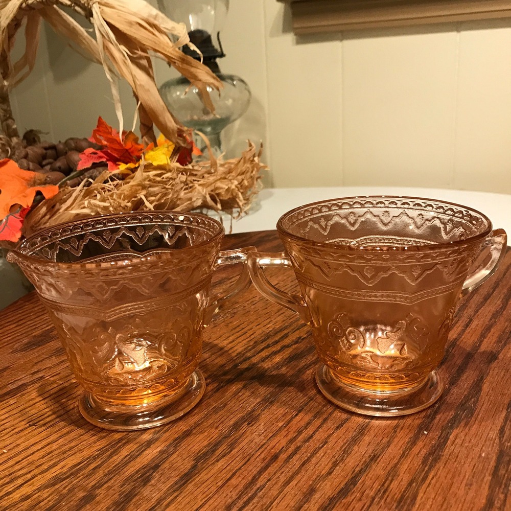 Cream and Sugar Bowls Amber‎ Depression Glass